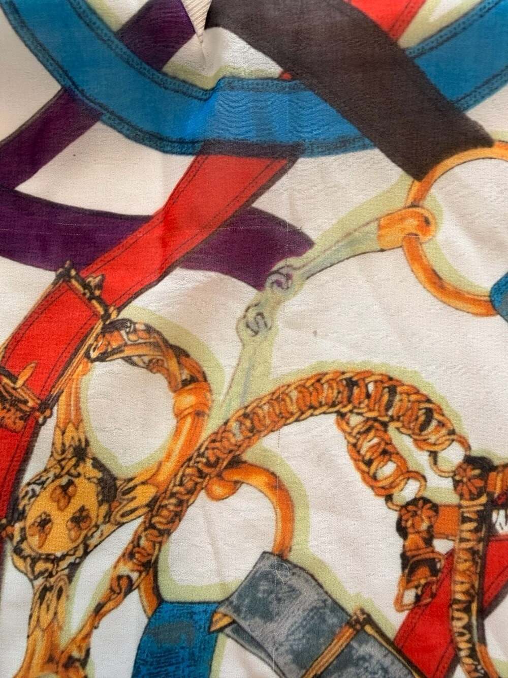 Alberto Makali Women's Multicolor Equestrian Belt and Chain Print V-Neck Long Sl - Picture 11 of 13